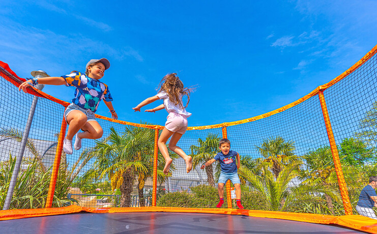 trampoline-54015794.jpg